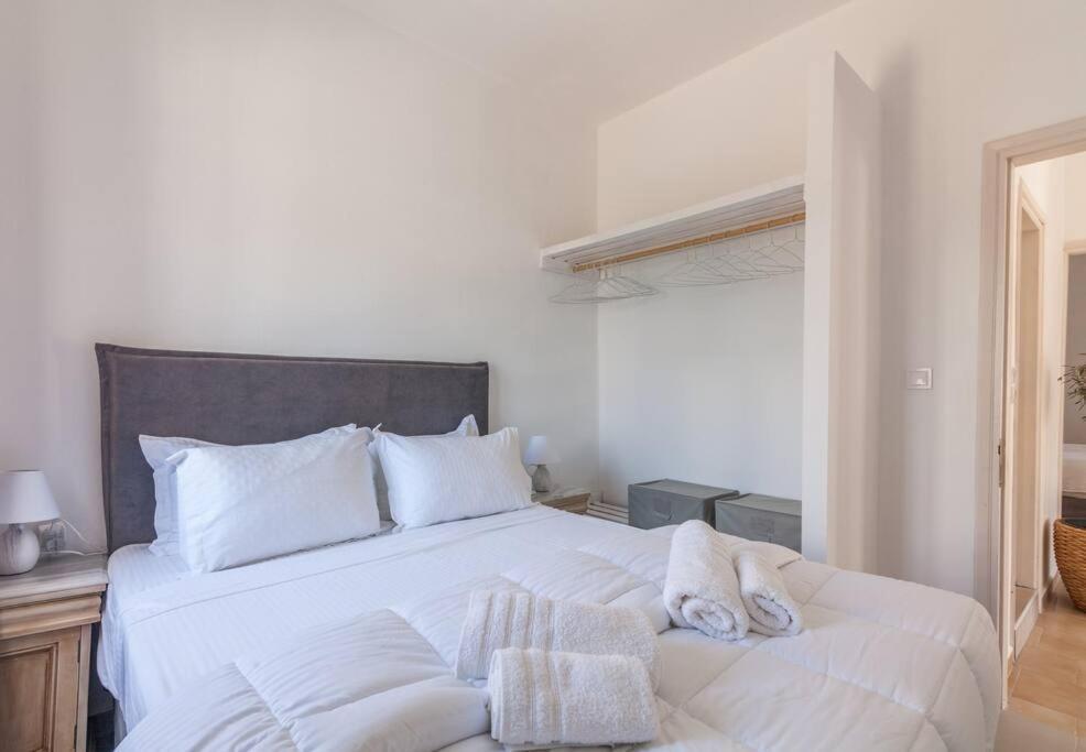 Geo'S Lovely Two Bedroom Island Apartment Gouves Exterior foto