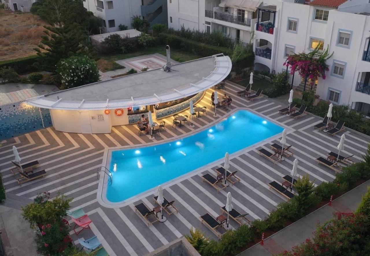 Geo'S Lovely Two Bedroom Island Apartment Gouves Exterior foto