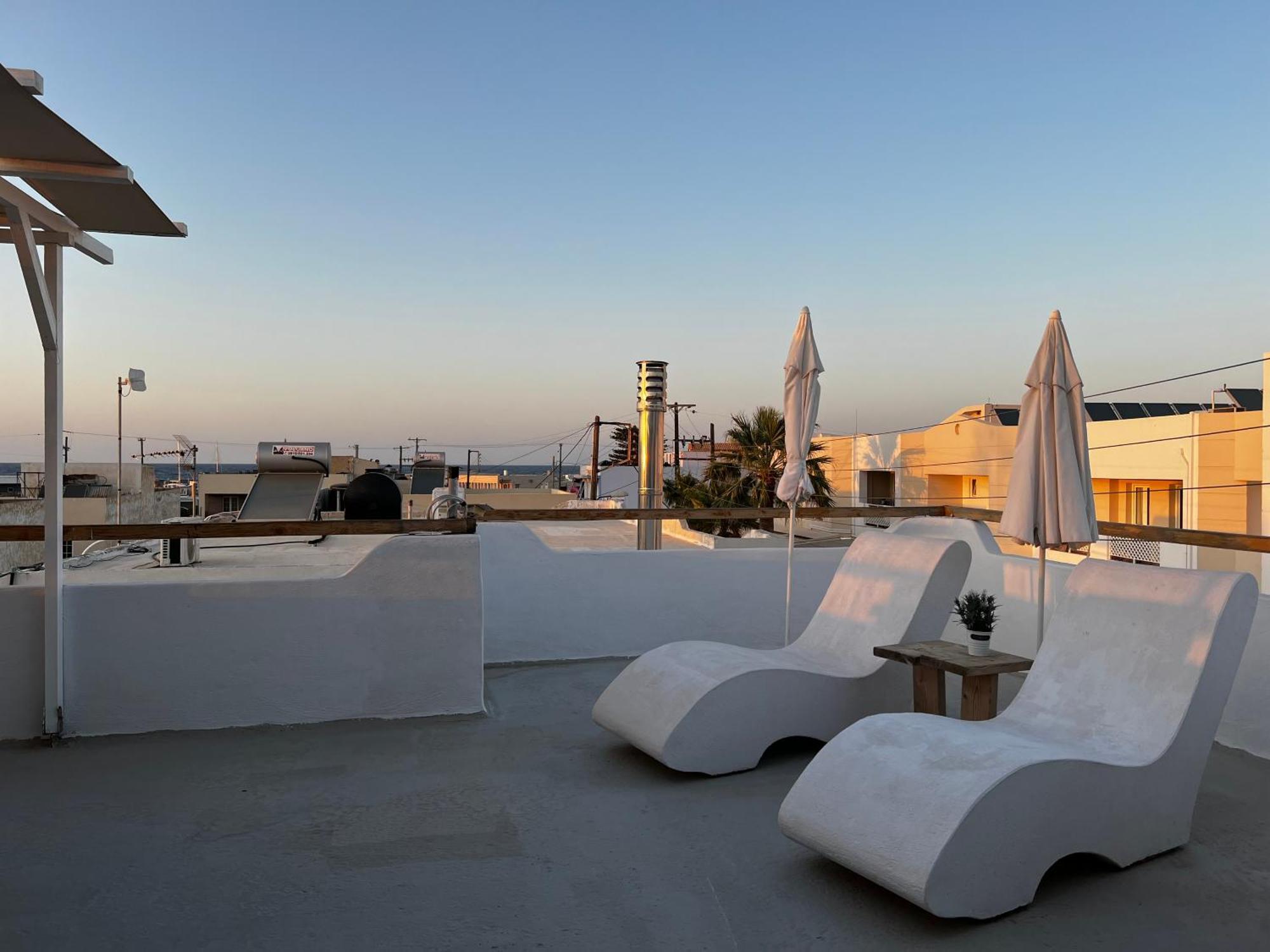 Geo'S Lovely Two Bedroom Island Apartment Gouves Exterior foto